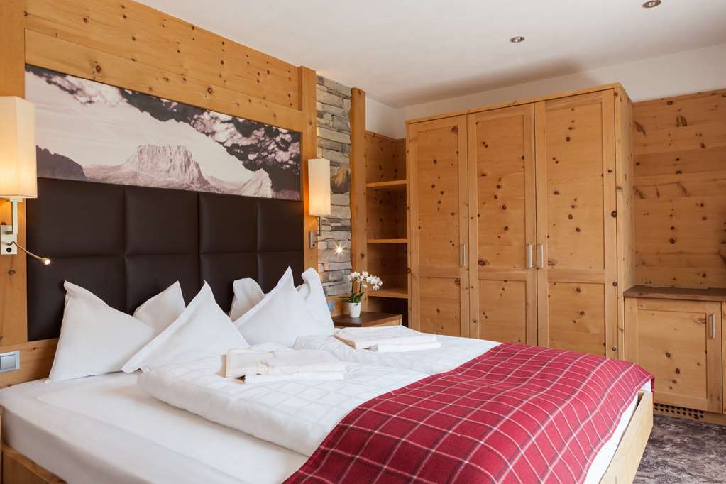 Og Granvara Relais And Spa Selva di Val Gardena Pokój zdjęcie
